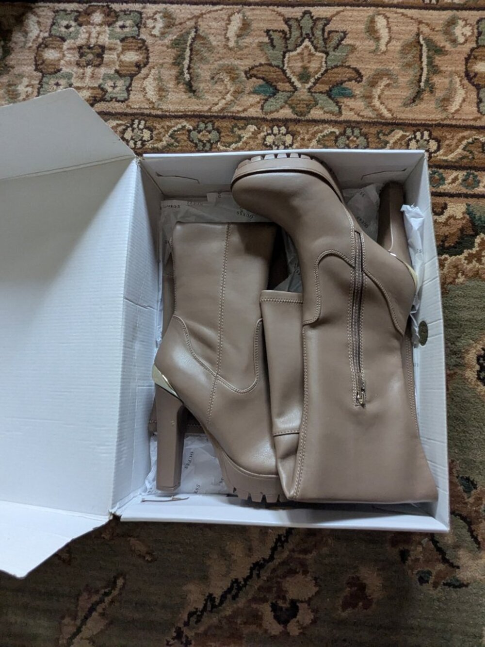 NWT: Guess Taylin Thigh High Taupe Boots - Size 9.5M - Picture 7 of 7
